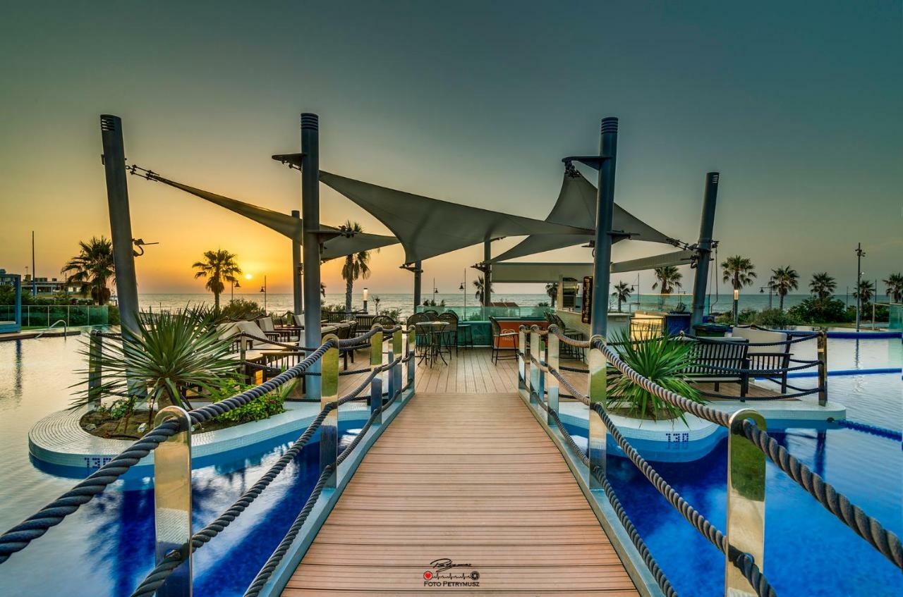 Torrevieja - Punta Prima Sea Senses Apartamento Exterior foto
